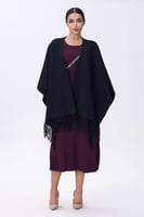 شال اسود مفتوح