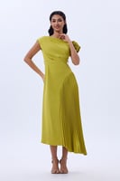 فستان كريب بجانب بليسيه