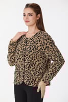 جاكيت بنقشة الفهد