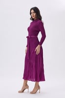 فستان بنفسجي