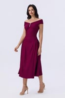 فستان أوف شولدر فوشي