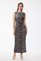 فستان مخمل طويل بطبعة جلد الفهد