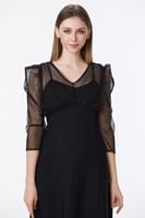 فستان استريتش أسود ميدي