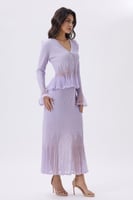 طقم ميدي أنيق باللون الليلكي