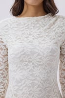 فستان ميدي دانتيل اوف وايت عاجي بأكمام طويلة