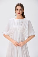 فستان كتان ابيض