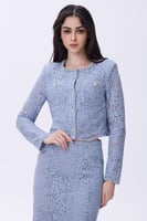 طقم دانتيل أزرق فاتح بتفاصيل لؤلؤية