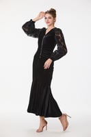 فستان مخمل و دانتيل