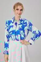 بلوزة مطبوعة