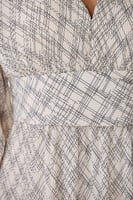 فستان شيفون بنقشة عصرية