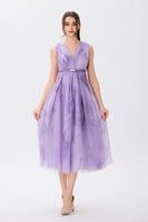 فستان تول بتمويجات البنفسجي