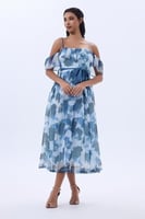 فستان تول شبك بالوان الازرق