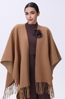 شال بيج مفتوح
