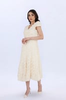 فستان تول ورد