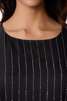 جلابية ستان ناعم بتقليم كريستال