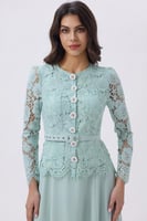 فستان دانتيل أخضر ميدي