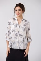 بلوزة ساتان اوف وايت