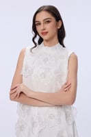 فستان ابيض ساتان