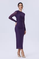 فستان تول طويل بنفسجي بأكمام طويلة