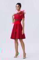 فستان احمر ميدي