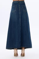 تنورة جينز بقصة كلوش