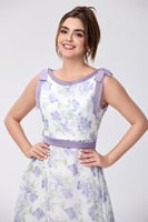 فستان شيفون بنقشة الورد البنفسجي