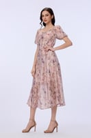 فستان شيفون بطبعة الورد