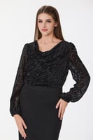 بلوزة درابيه طبع مخمل