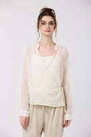 بلوزة شيفون بيج مزخرف