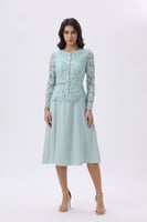 فستان دانتيل أخضر ميدي