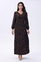 فستان طويل بنقشة فنية باللونين البني والأسود