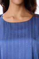 جلابية ستان ناعم بتقليم كريستال