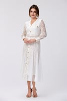 فستان دانتيل مع كلف الؤلؤ