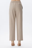 بنطال واسع بخصر مطاطي ورباط بلون بيج