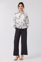 بلوزة كريب ناعم اوف وايت