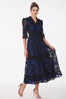 فستان طبع مخمل مع كلف الغيبور