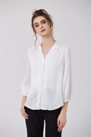 بلوزة كتان اوف وايت