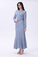 طقم دانتيل أزرق فاتح بتفاصيل لؤلؤية