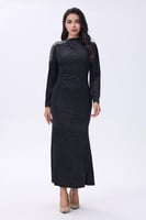 فستان سهرة أسود مخملي بنقشة هندسية لامعة