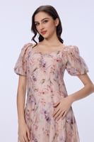 فستان شيفون بطبعة الورد