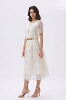 طقم أوف وايت تنورة وبلوزة دانتيل للعيد | Prando