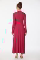 فستان ليكرا مع اكسسوار