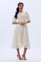 فستان كتان ناعم مع لؤلؤ