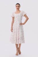 فستان ميدي أبيض مورد