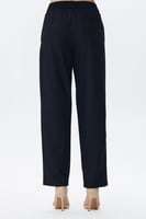 بنطلون واسع بخصر مطاطي بلون أسود