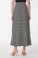 تنورة صوف ناعم