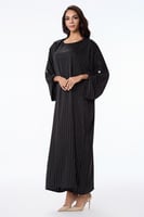 جلابية ستان ناعم بتقليم كريستال