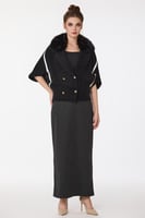 جاكيت صوف بياقة فرو