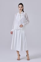 بلوزة شيفون مع رباط