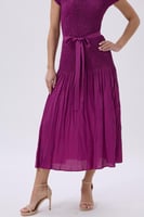 فستان ميدي بنفسجي أنيق